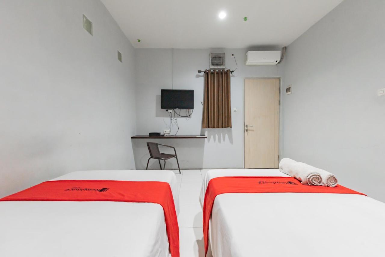 Reddoorz @ Pelajar Pejuang 3 Ξενοδοχείο Μπαντούνγκ Εξωτερικό φωτογραφία